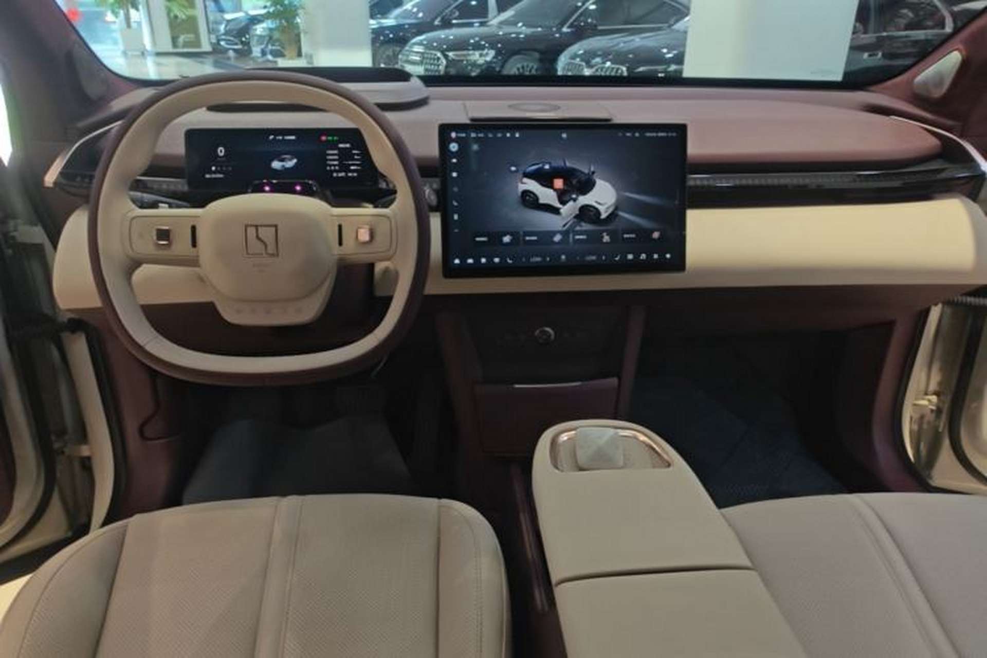 Used Zeekr X 2025 Four-Seater Rear-Drive Cube Version Center Console