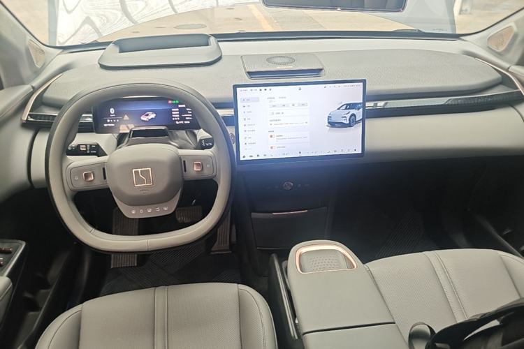 Used Zeekr X 2025 5-Seater Rear-Drive Version Center Console