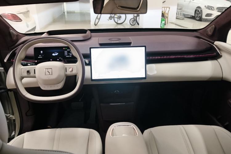 Used Zeekr X 2025 Four-Seater Rear-Drive Cube Version Center Console