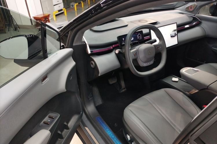 Used Zeekr X 2025 5-Seater Long-Range Version Driver Seat