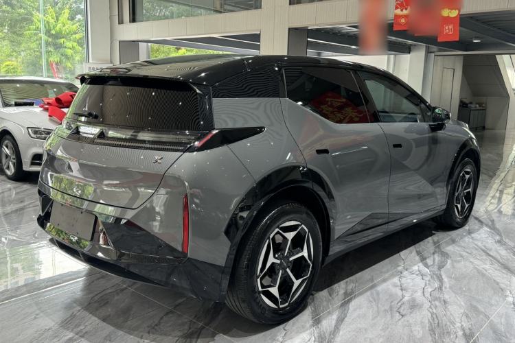 Used Zeekr X 2025 5-Seater Rear-Drive Version Exterior 10