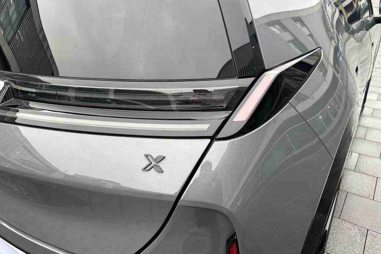 Used Zeekr X 2025 5-Seater Four-Wheel Drive Sport Version Exterior 10