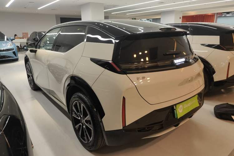 Used Zeekr X 2025 Four-Seater Rear-Drive Cube Version Exterior 2