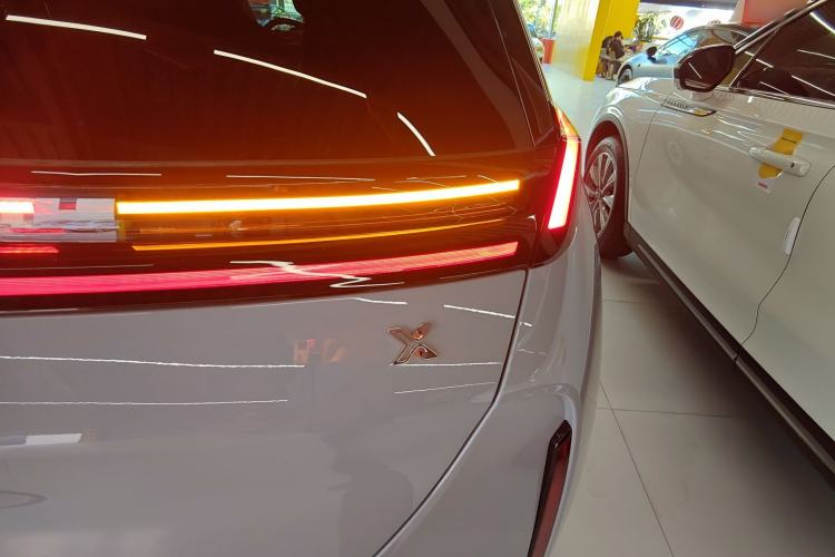 Used Zeekr X 2025 5-Seater Rear-Drive Version Exterior 3
