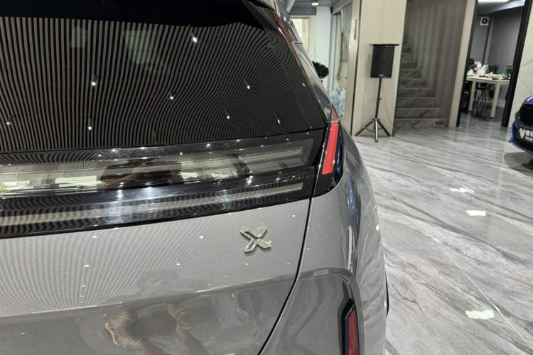 Used Zeekr X 2025 5-Seater Rear-Drive Version Exterior 7