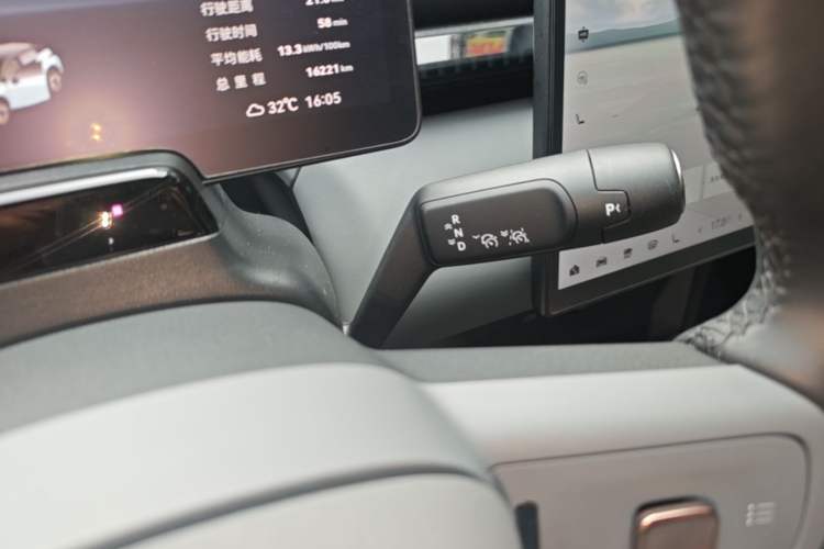 Used Zeekr X 2025 5-Seater Rear-Drive Version Gear Lever