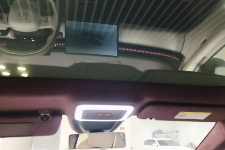 Used Zeekr X 2025 Four-Seater Rear-Drive Cube Version Headliner