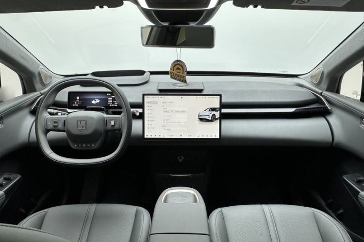 Used Zeekr X 2025 5-Seater Rear-Drive Version Interior 3