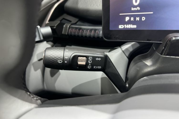 Used Zeekr X 2025 5-Seater Rear-Drive Version Interior 7
