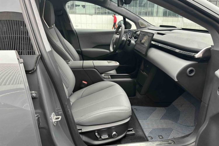 Used Zeekr X 2025 5-Seater Four-Wheel Drive Sport Version Interior 9