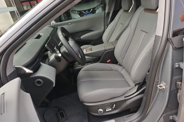 Used Zeekr X 2025 5-Seater Rear-Drive Version Left Front Seat