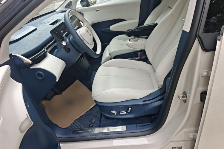 Used Zeekr X 2025 Four-Seater Rear-Drive Cube Version Left Front Seat