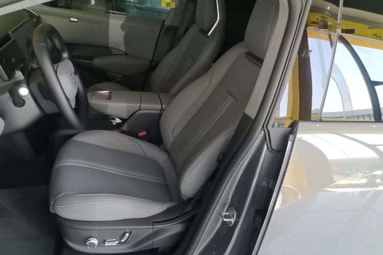 Used Zeekr X 2025 5-Seater Rear-Drive Version Left Front Seat