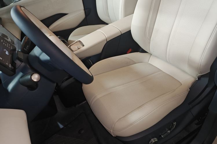 Used Zeekr X 2025 Four-Seater Rear-Drive Cube Version Left Front Seat