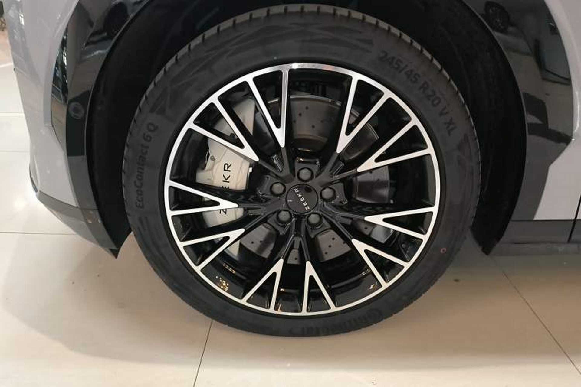 Used Zeekr X 2025 5-Seater Four-Wheel Drive Sport Version Left Front Wheel Hub