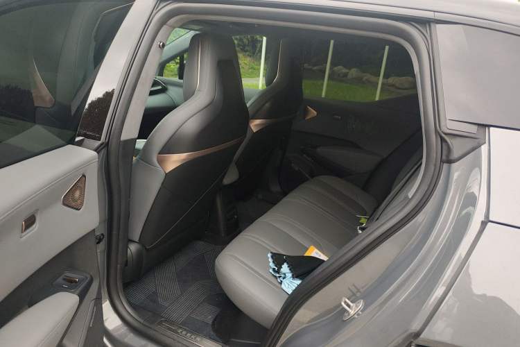 Used Zeekr X 2025 5-Seater Rear-Drive Version Left Rear Seat