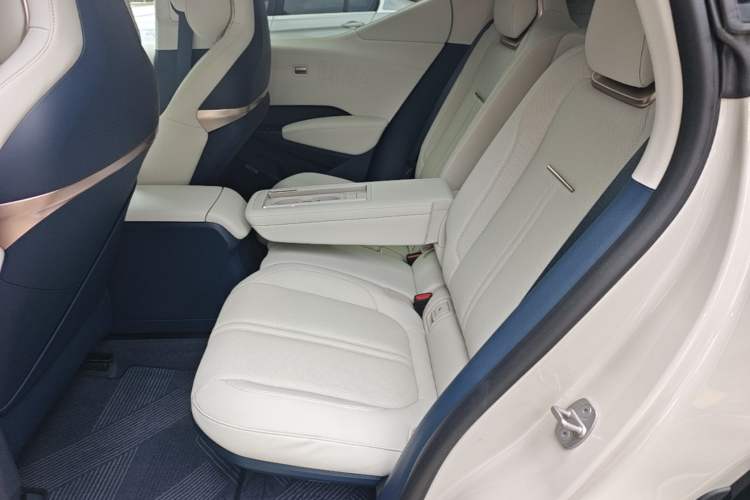 Used Zeekr X 2025 Four-Seater Rear-Drive Cube Version Left Rear Seat