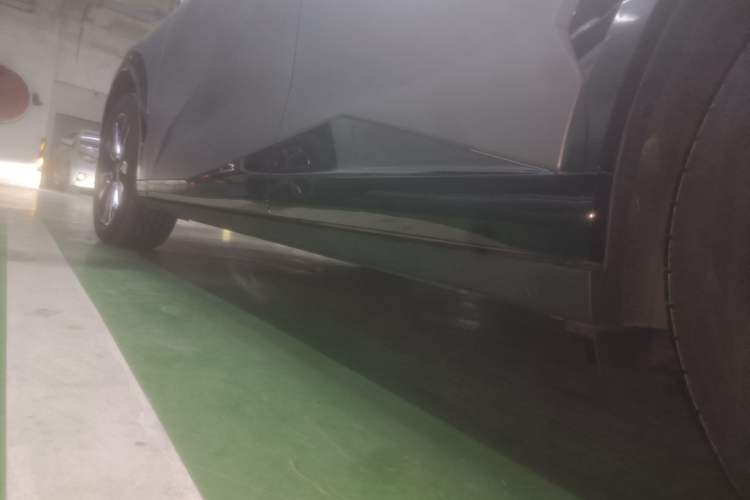 Used Zeekr X 2025 Four-Seater Rear-Drive Cube Version Left Side Sill