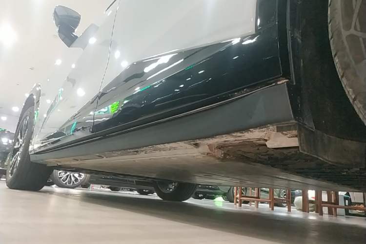Used Zeekr X 2025 5-Seater Long-Range Version Left Side Sill