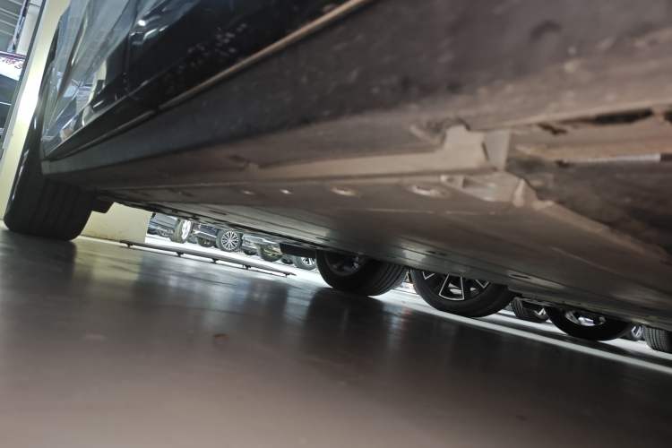 Used Zeekr X 2025 Four-Seater Rear-Drive Cube Version Left Side Sill