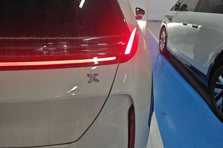 Used Zeekr X 2025 Four-Seater Rear-Drive Cube Version Right Rear Taillight