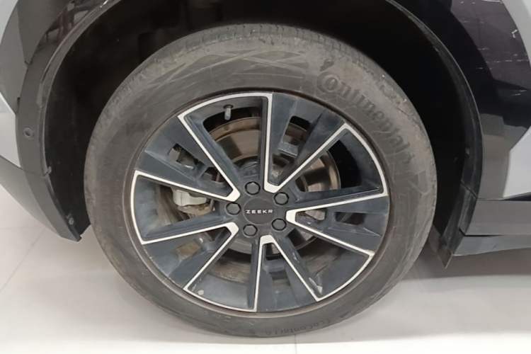 Used Zeekr X 2025 5-Seater Rear-Drive Version Right Rear Wheel Hub
