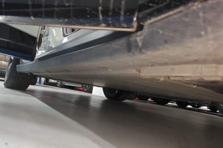 Used Zeekr X 2025 Four-Seater Rear-Drive Cube Version Right Side Sill