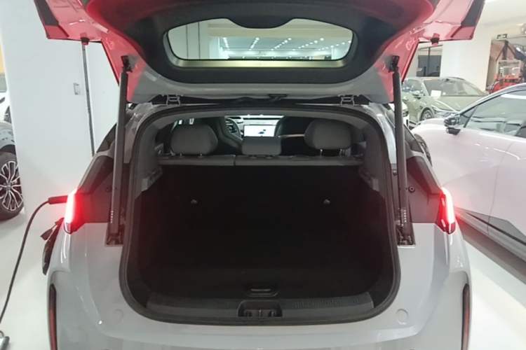 Used Zeekr X 2025 5-Seater Rear-Drive Version Trunk