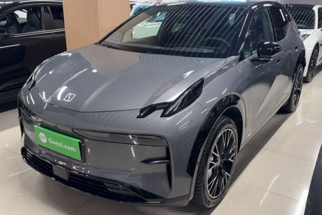 Ojetý Zeekr X 2025 5-Seater Four-Wheel Drive Sport Version