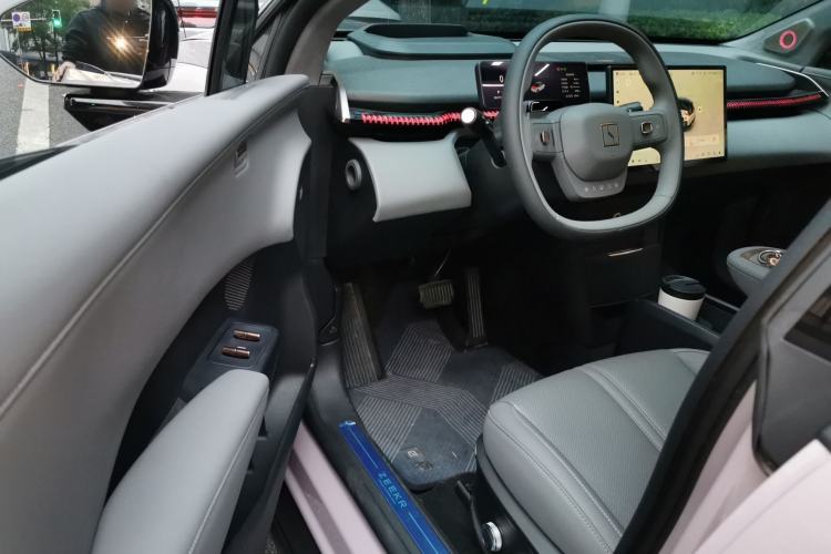Used Zeekr X 2025 5-Seater Rear-Drive Version Driver Seat