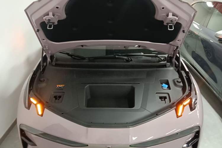 Used Zeekr X 2025 Four-Seater Rear-Drive Cube Version Engine Bay