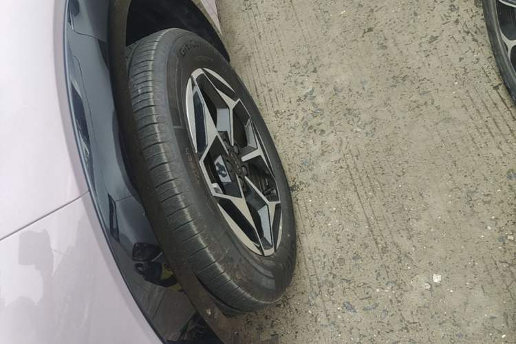 Used Zeekr X 2025 5-Seater Rear-Drive Version Exterior 2
