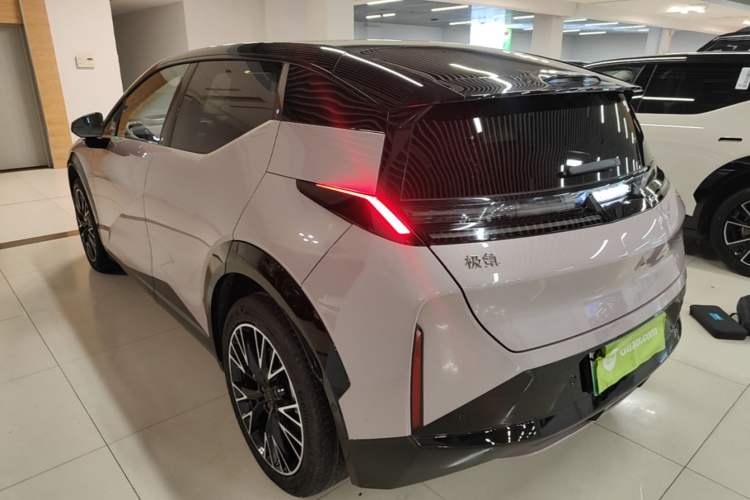 Used Zeekr X 2025 Four-Seater Rear-Drive Cube Version Exterior 2