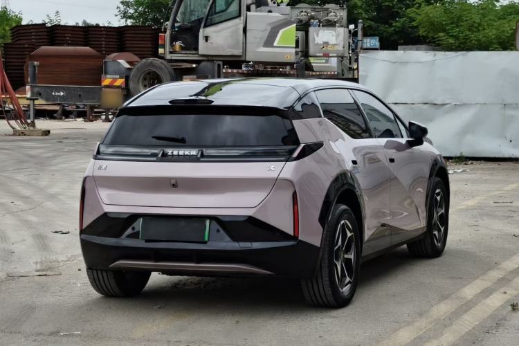 Used Zeekr X 2025 5-Seater Rear-Drive Version Exterior 4