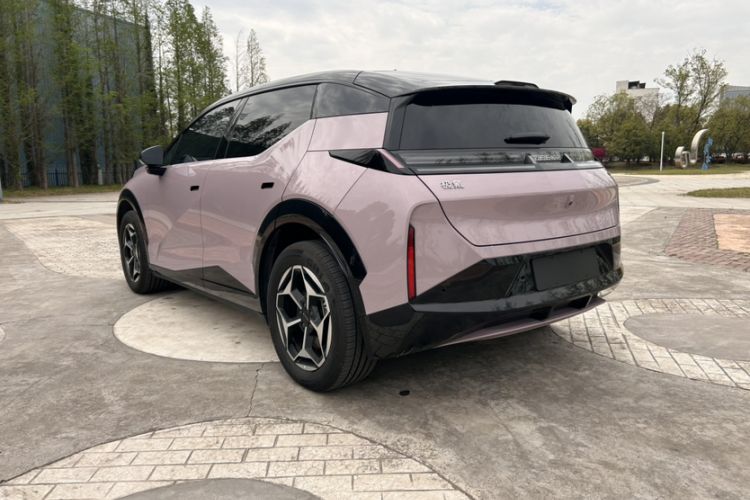 Used Zeekr X 2025 5-Seater Rear-Drive Version Exterior 9