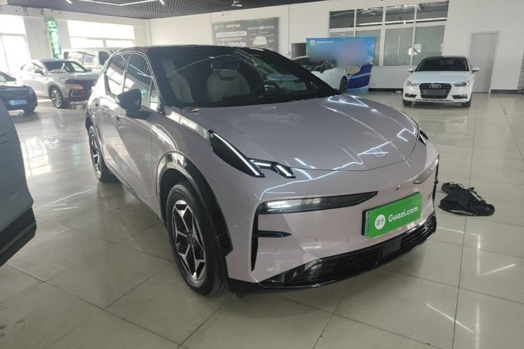 Used Zeekr X 2025 5-Seater Rear-Drive Version Front Right 45 Deg