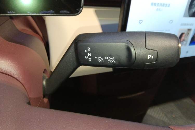 Used Zeekr X 2025 Four-Seater Rear-Drive Cube Version Gear Lever