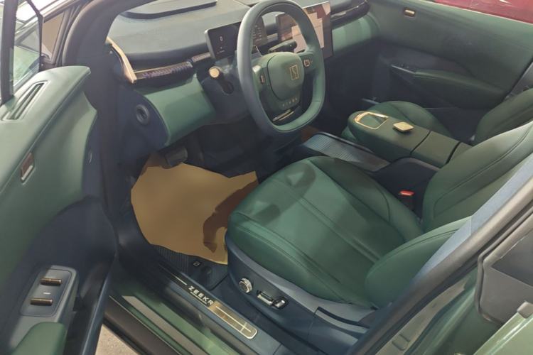 Used Zeekr X 2025 5-Seater Long-Range Version Driver Seat