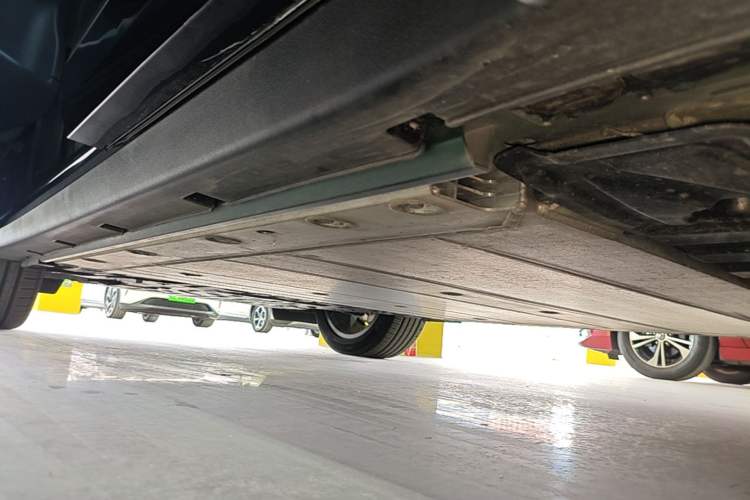 Used Zeekr X 2025 5-Seater Long-Range Version Left Side Sill