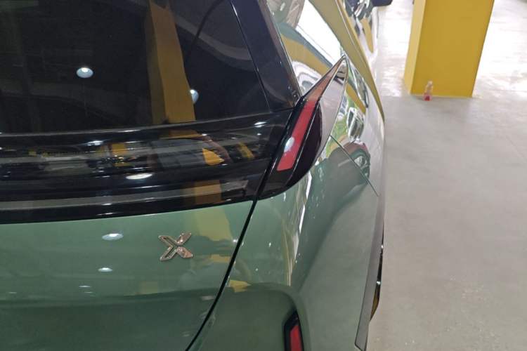 Used Zeekr X 2025 5-Seater Long-Range Version Right Rear Taillight