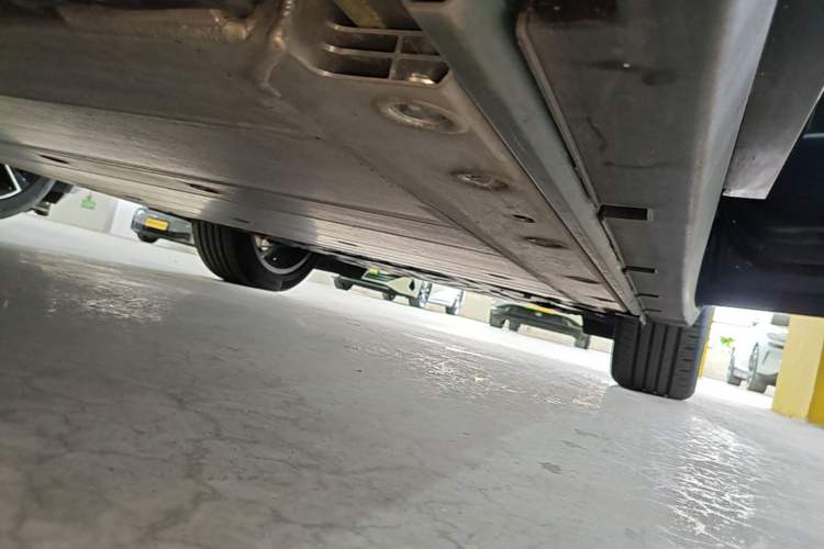 Used Zeekr X 2025 5-Seater Long-Range Version Right Side Sill
