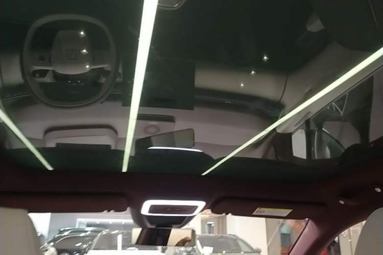 Used Zeekr X 2025 Four-Seater Rear-Drive Cube Version Headliner