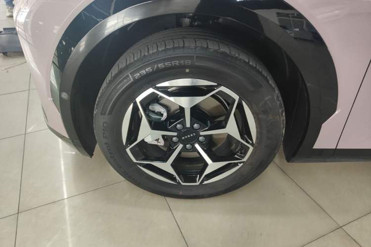Used Zeekr X 2025 5-Seater Rear-Drive Version Left Front Wheel Hub