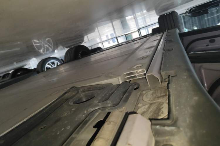 Used Zeekr X 2025 5-Seater Rear-Drive Version Left Side Sill
