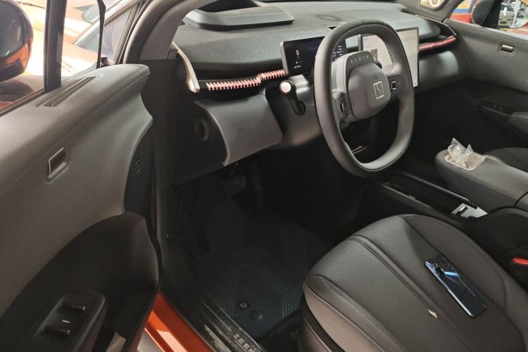 Used Zeekr X 2025 5-Seater Four-Wheel Drive Sport Version Driver Seat