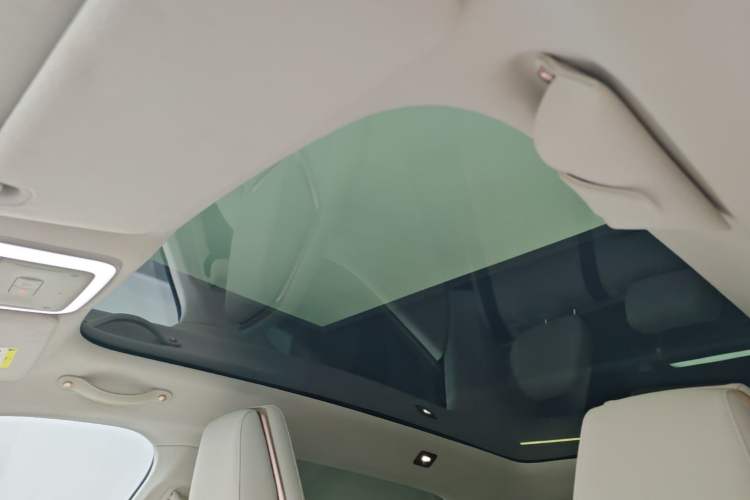 Used Zeekr X 2025 5-Seater Long-Range Version Headliner