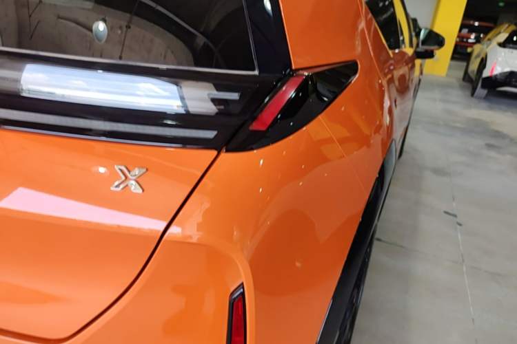 Used Zeekr X 2025 5-Seater Long-Range Version Right Rear Taillight