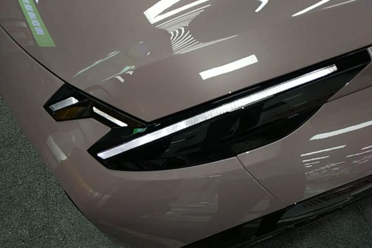 Used Zeekr X 2025 Four-Seater Rear-Drive Cube Version Left Front Headlight