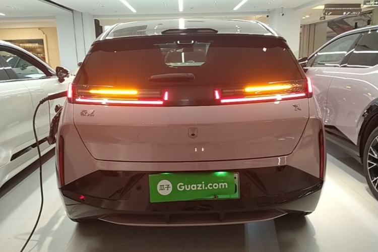 Used Zeekr X 2025 Four-Seater Rear-Drive Cube Version Rear