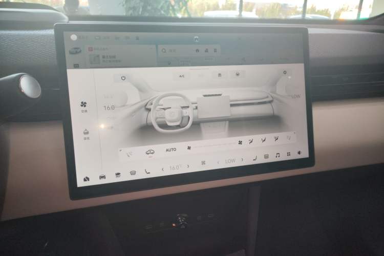 Used Zeekr X 2025 5-Seater Rear-Drive Version Audio And AC Panel